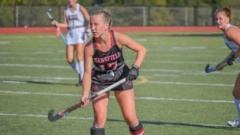 No. 2 Kutztown Squeak by No. 7 Mounties with Final Quarter Finish