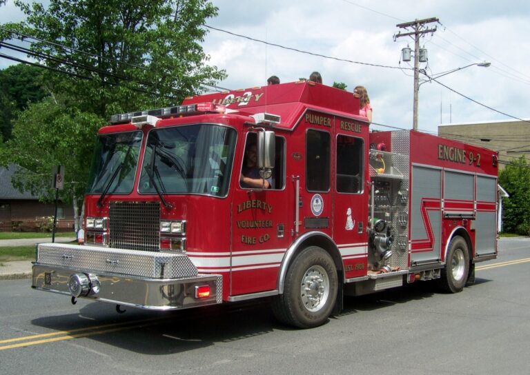 2 Vehicle Crash In Liberty Township