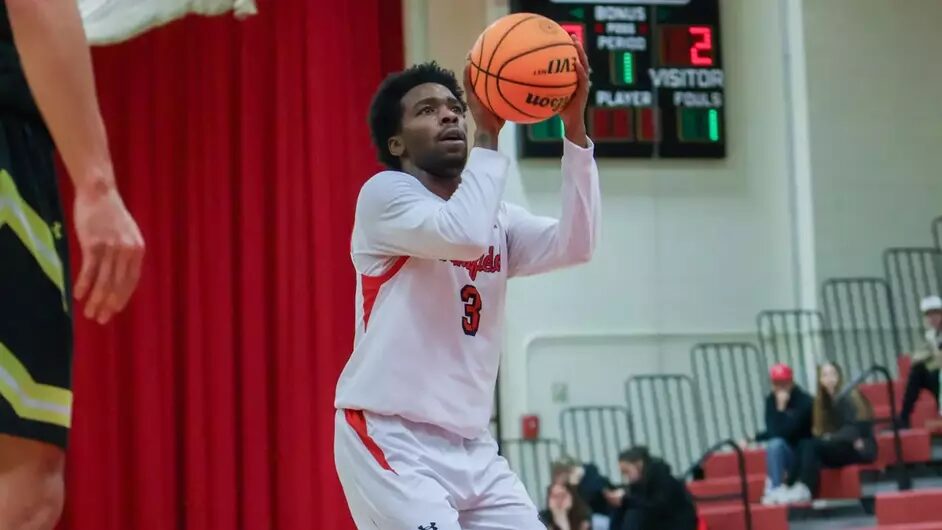 Mansfield Drops Heartbreaker to Lock Haven