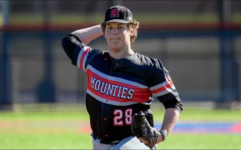 Early Lead Pushes Mountaineers Ahead of Clarion