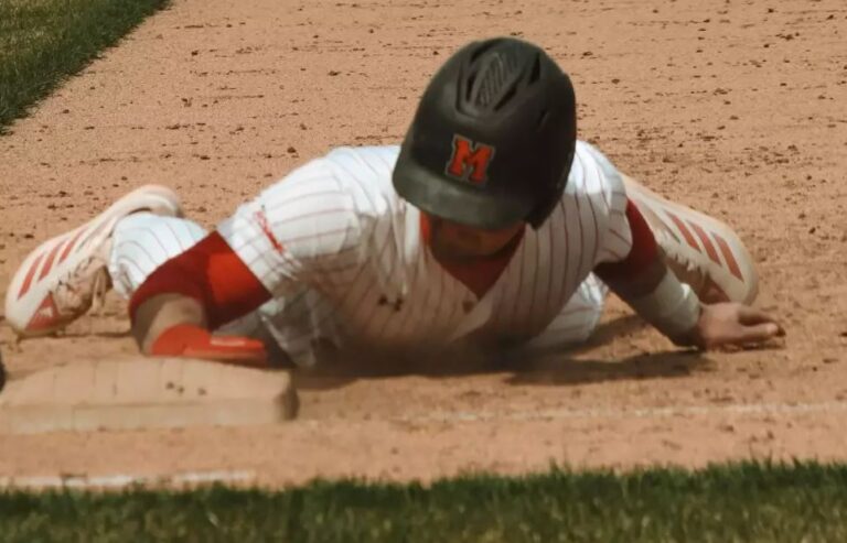 Mounties Drop Pair to Rams