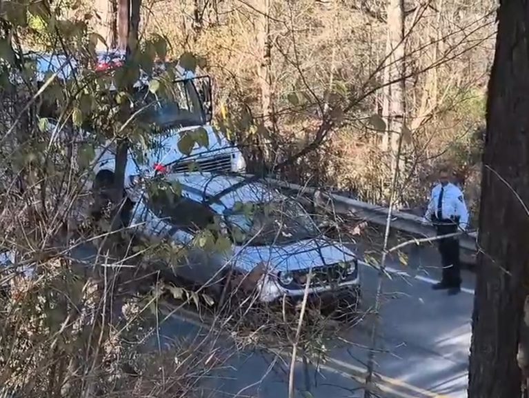 Route 6 Closed Nearly an Hour Due to a 2 Vehicle Crash